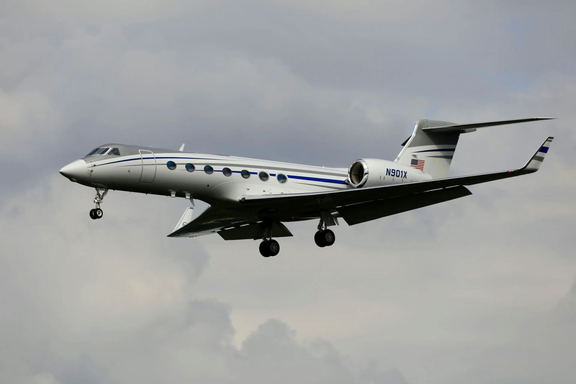 Business jet in flight